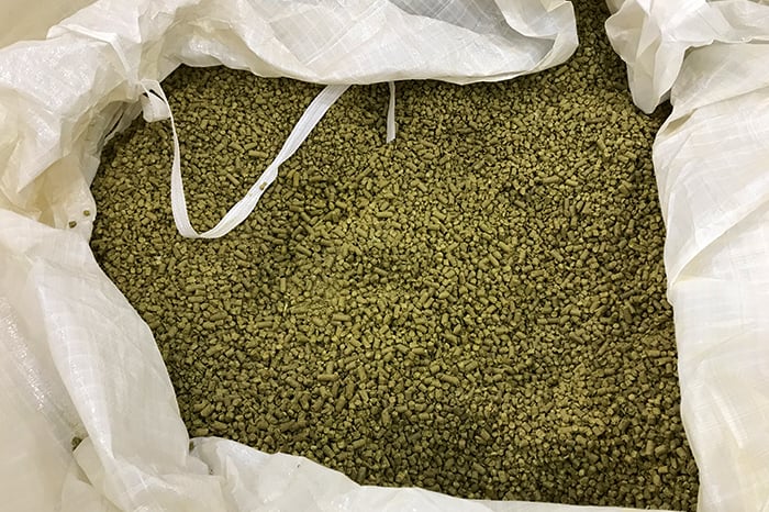 pelletedhops_20810305B3129