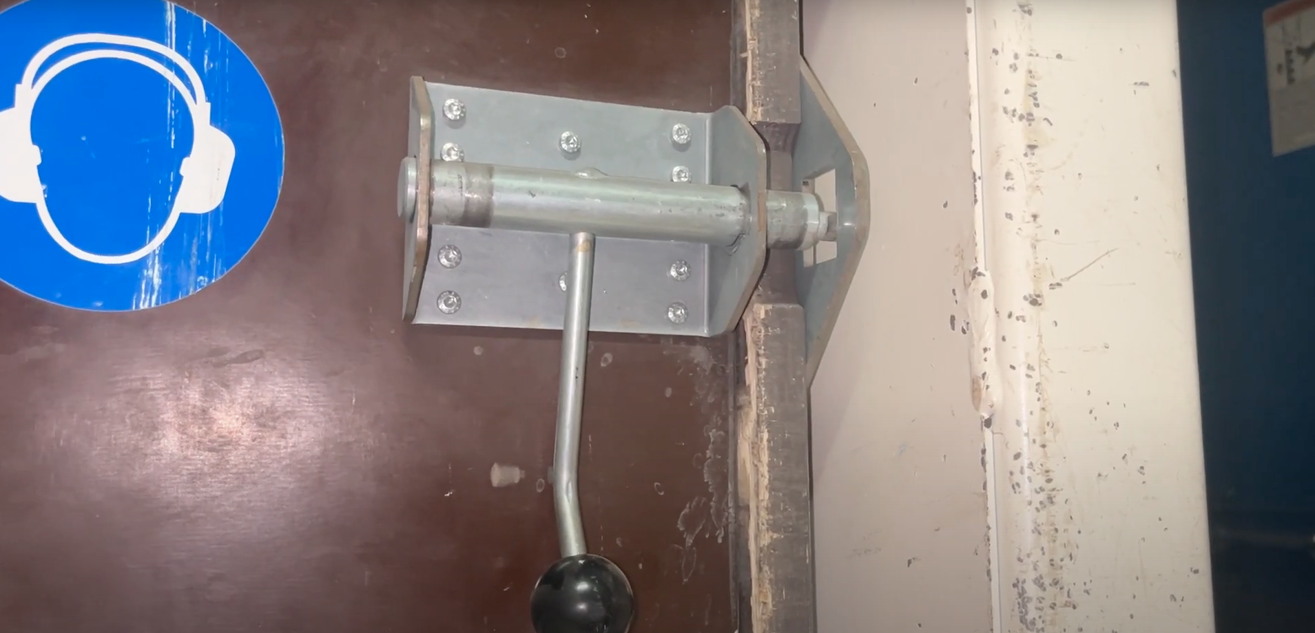 Cimbria Delta Screen Door Latch Adjustment